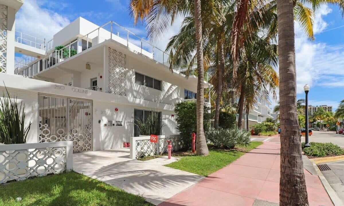 Photo of Outdoor in South Pointe