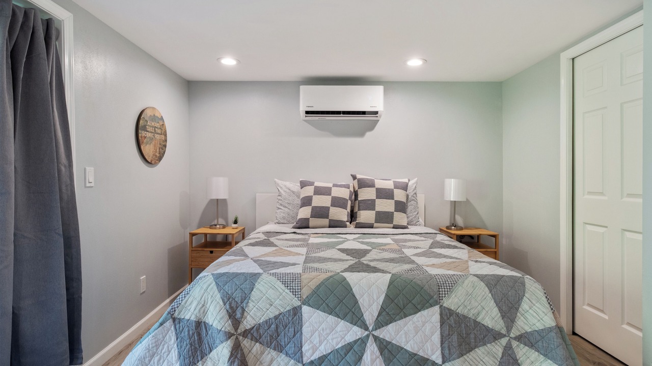 Photo of Bedroom in Gold Bar