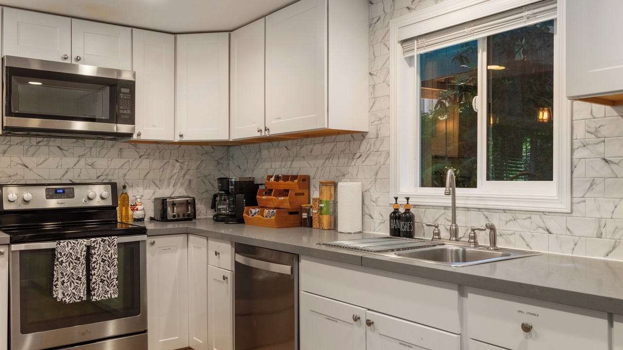 Photo of Kitchen in Gold Bar