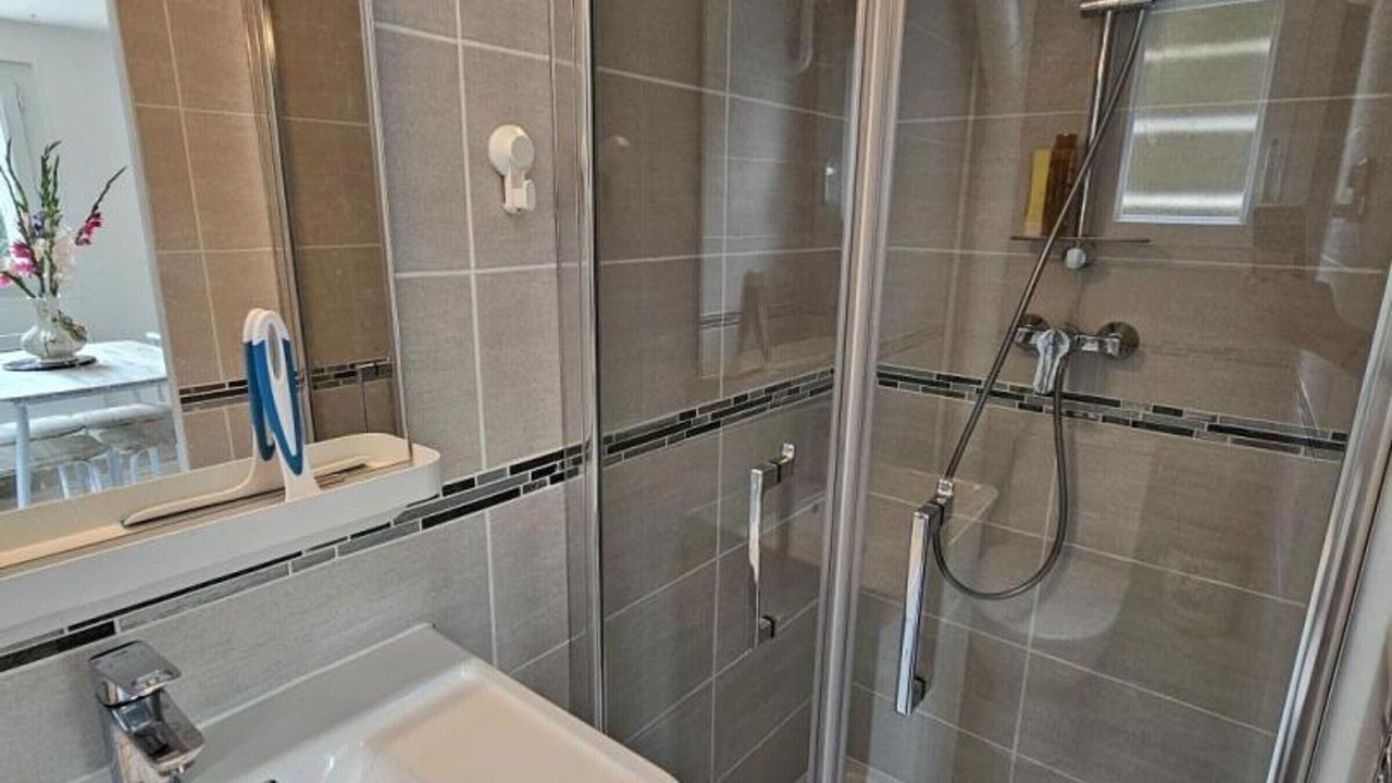Photo of Bathroom in Charge