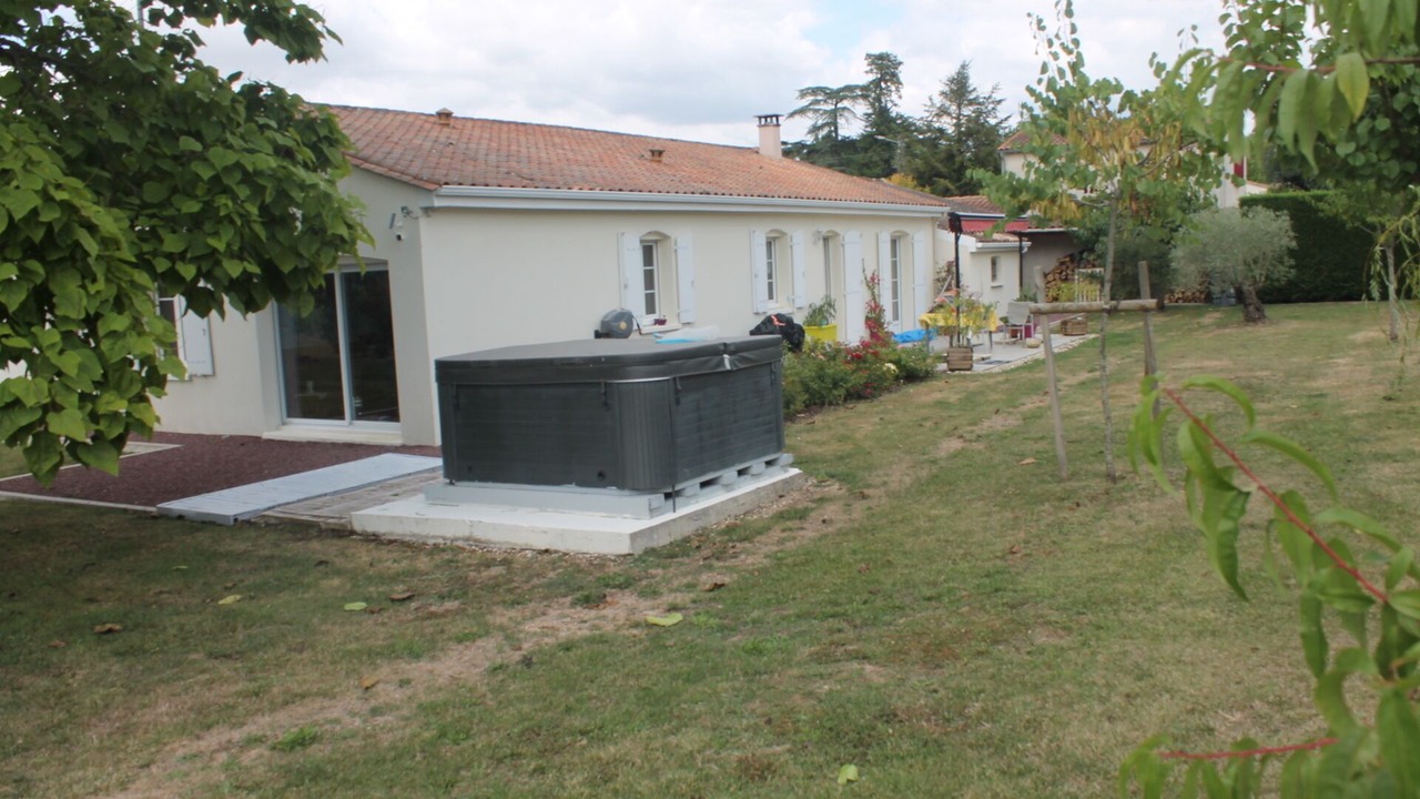 Photo of Outdoor in Clam