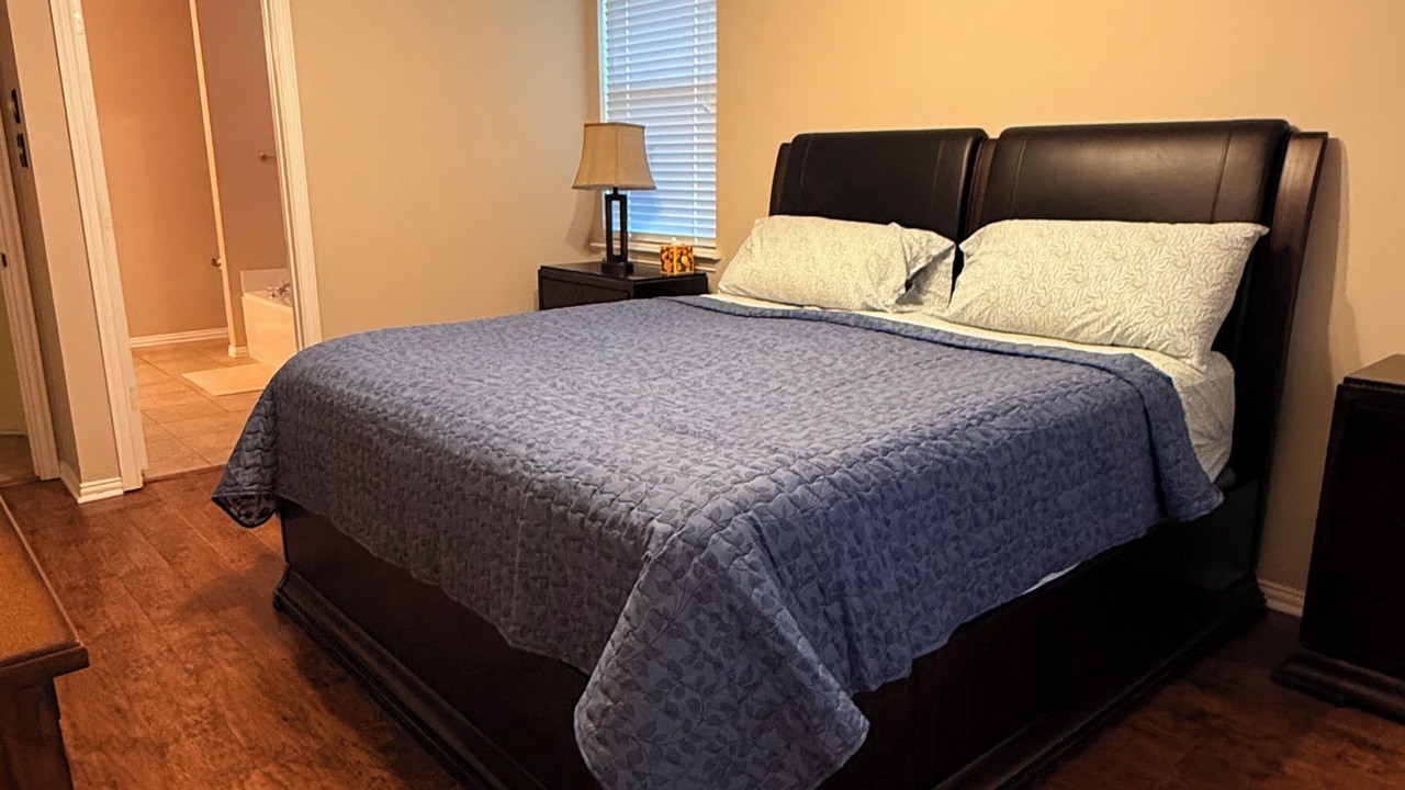 Photo of Bedroom in The Colony