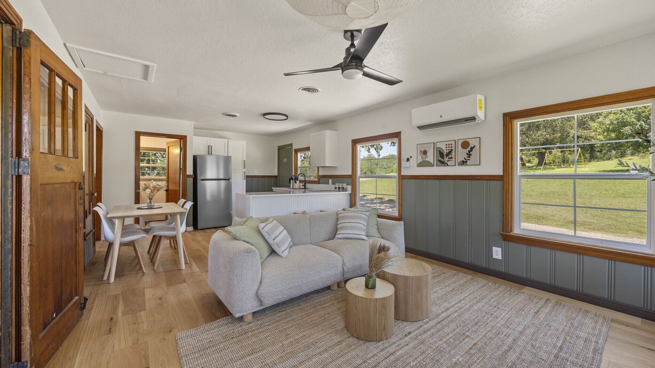 Photo of Livingroom in Madill