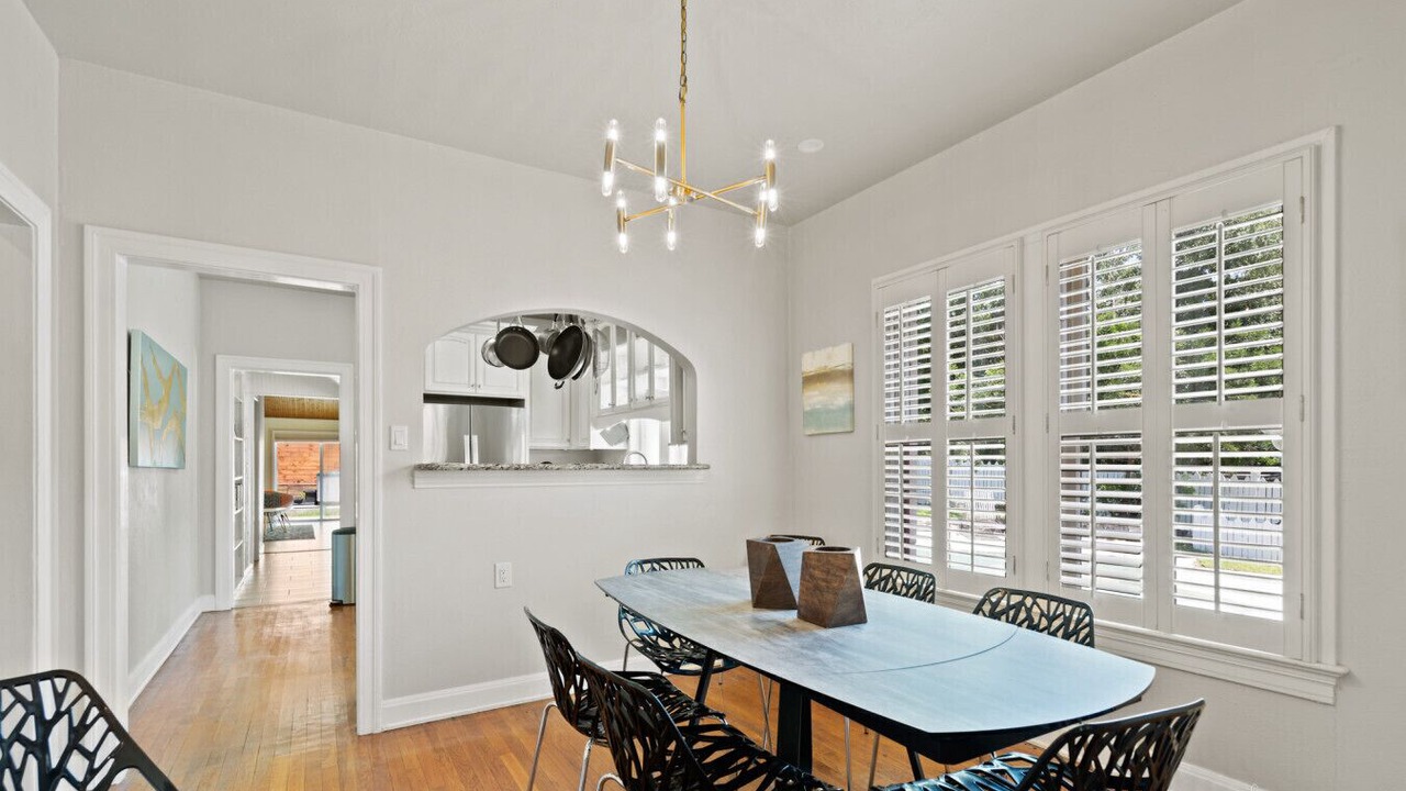 Photo of Bedroom in Greater South River City