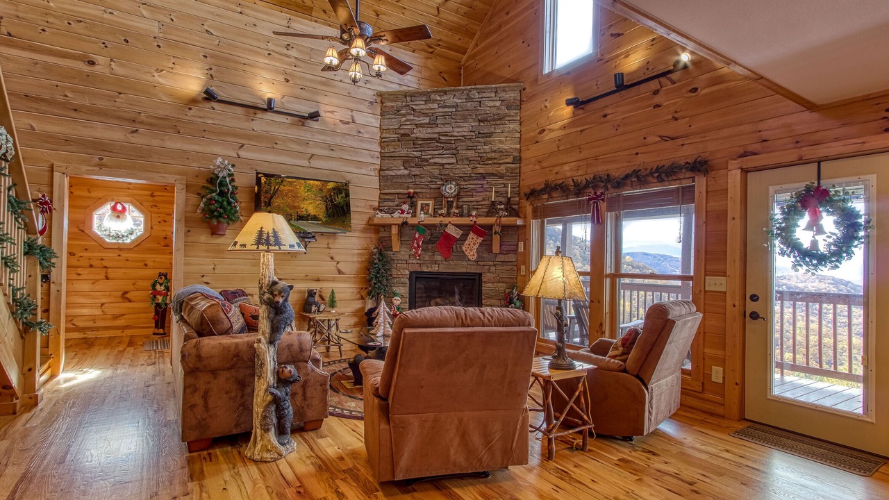 Photo of Livingroom in Smoky Mountains