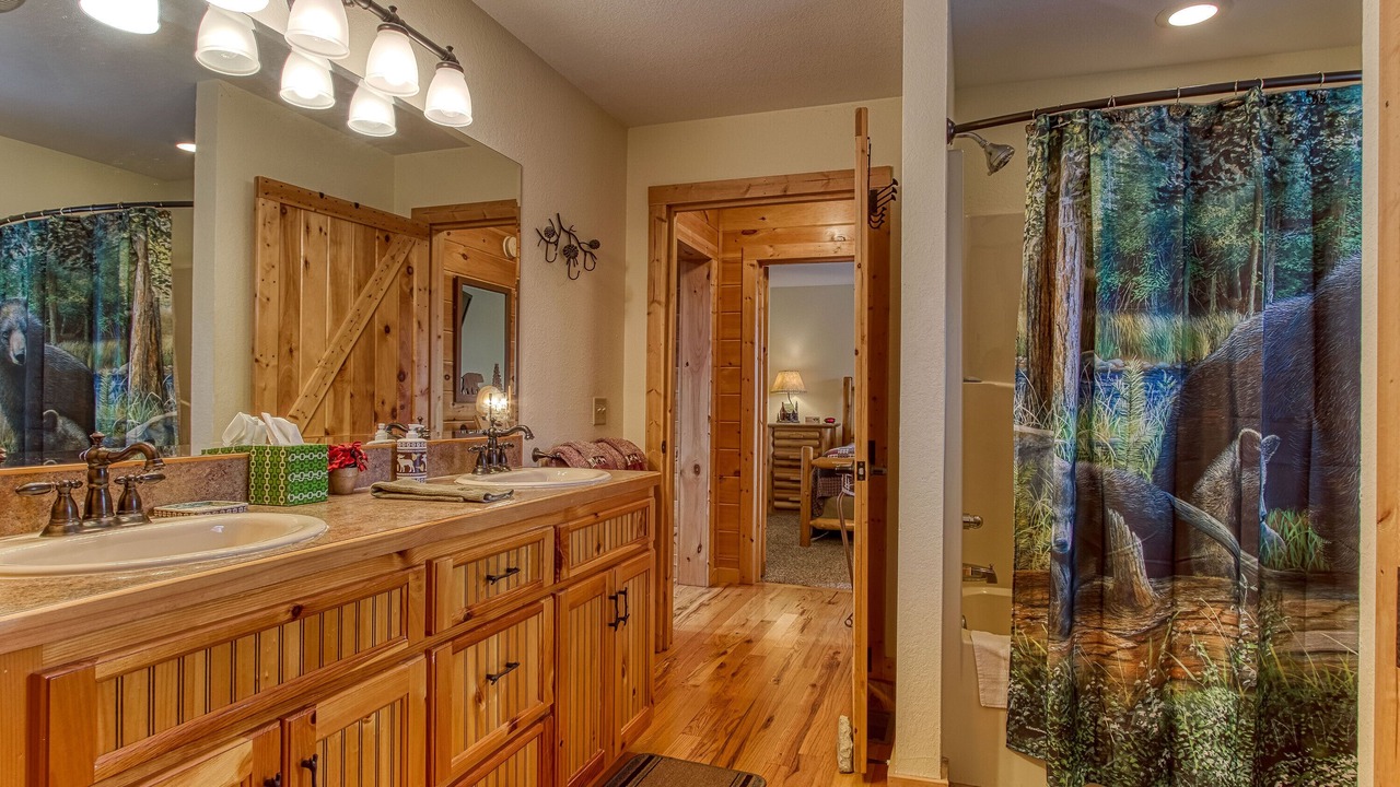 Photo of Bathroom in Smoky Mountains