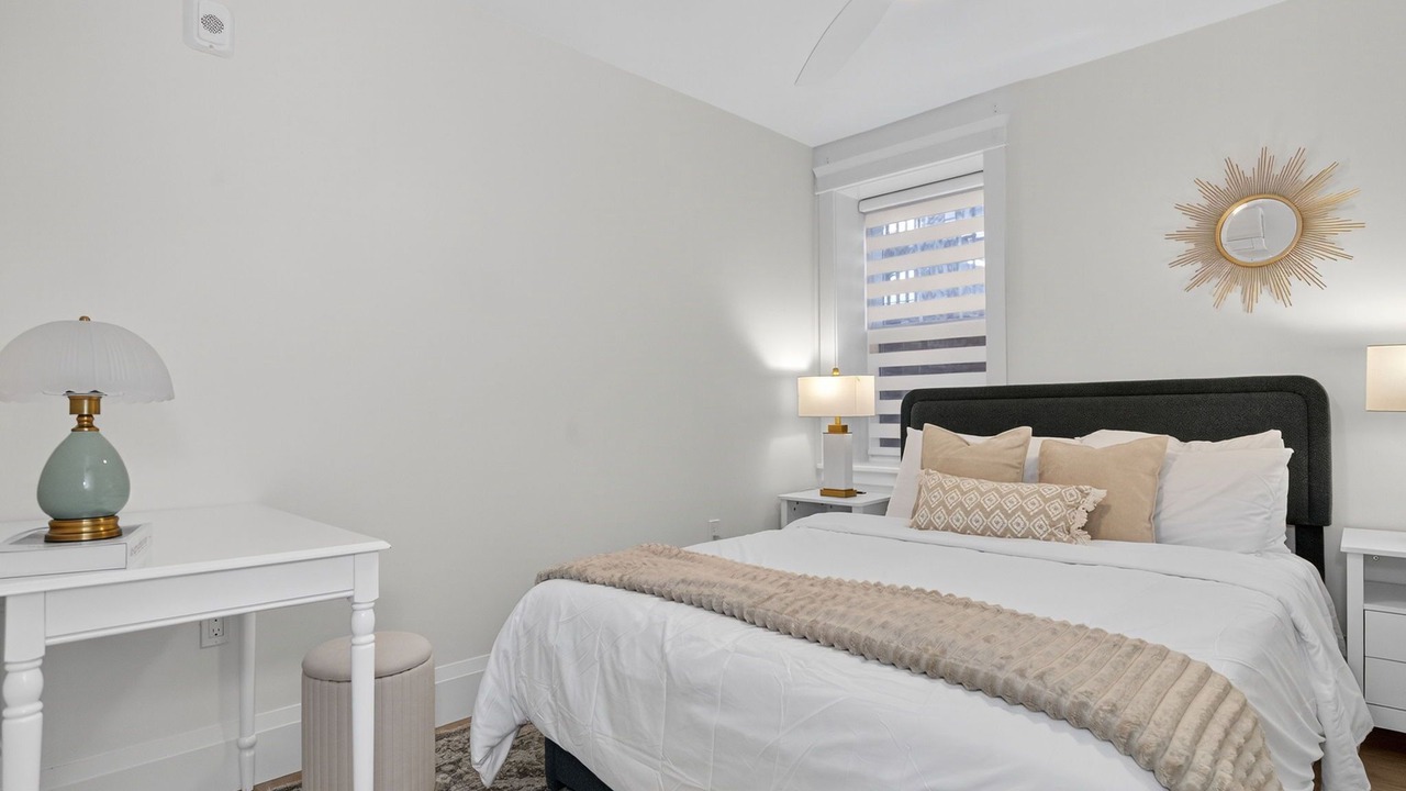 Photo of Bedroom in Central Square