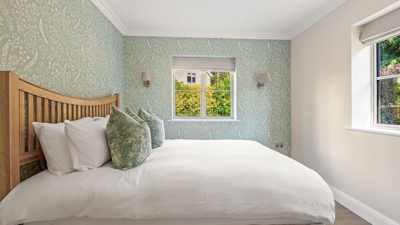 Photo of Bedroom in Great Missenden