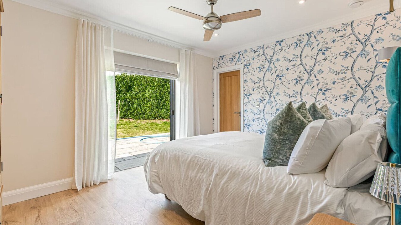 Photo of Bedroom in Great Missenden