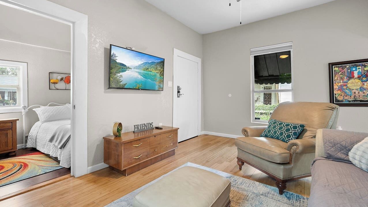 Photo of Bedroom in Near East Side