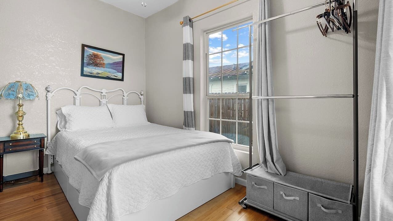 Photo of Bedroom in Near East Side