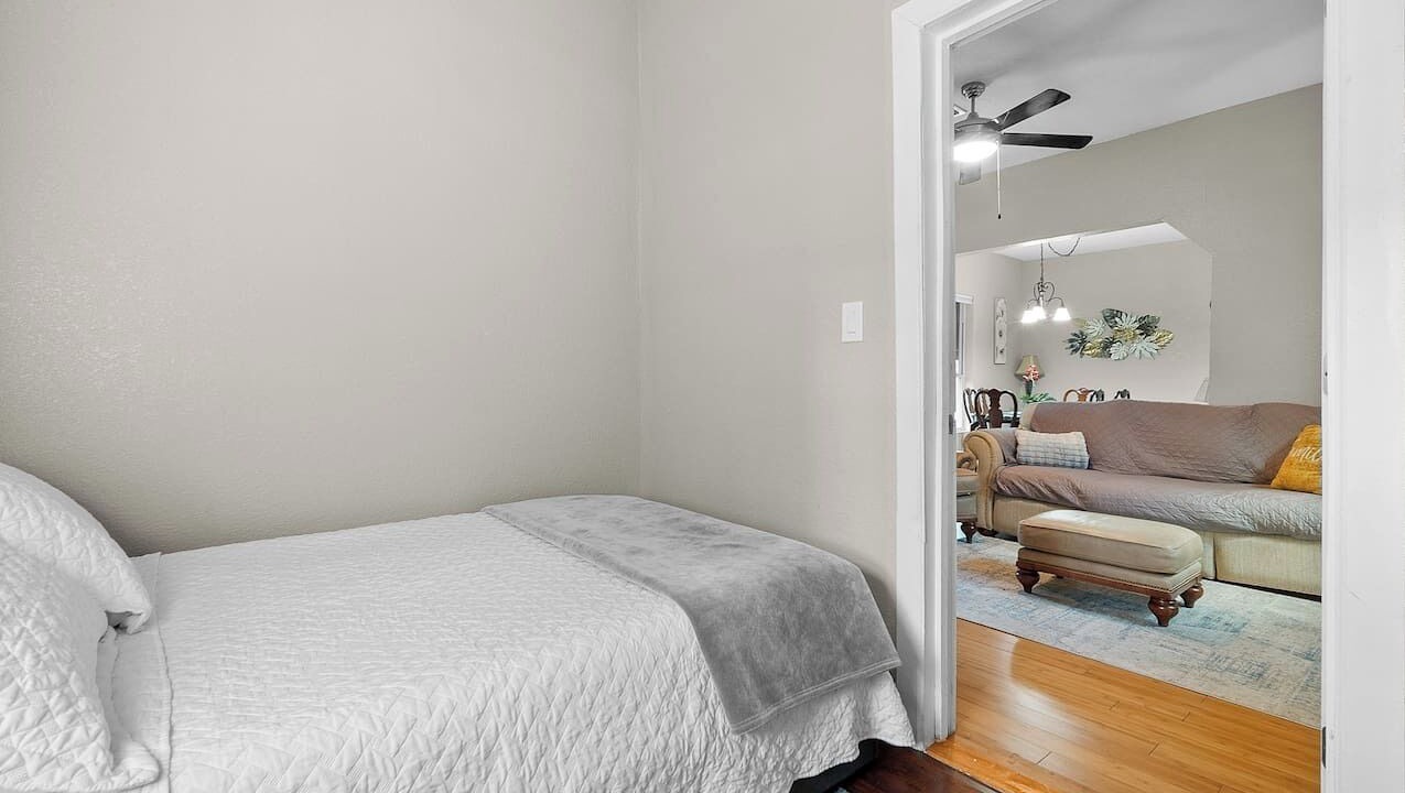 Photo of Bedroom in Near East Side