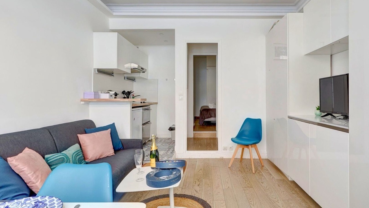 Photo of Livingroom in Quartier de l'Ecole-Militaire