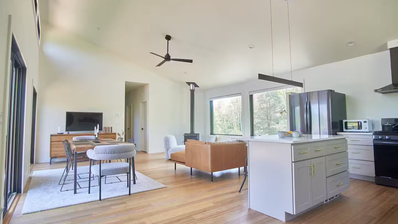 Photo of Others in Jeffersonville