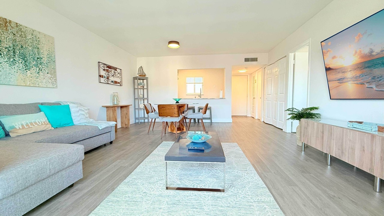 Photo of Livingroom in Eastern Shores