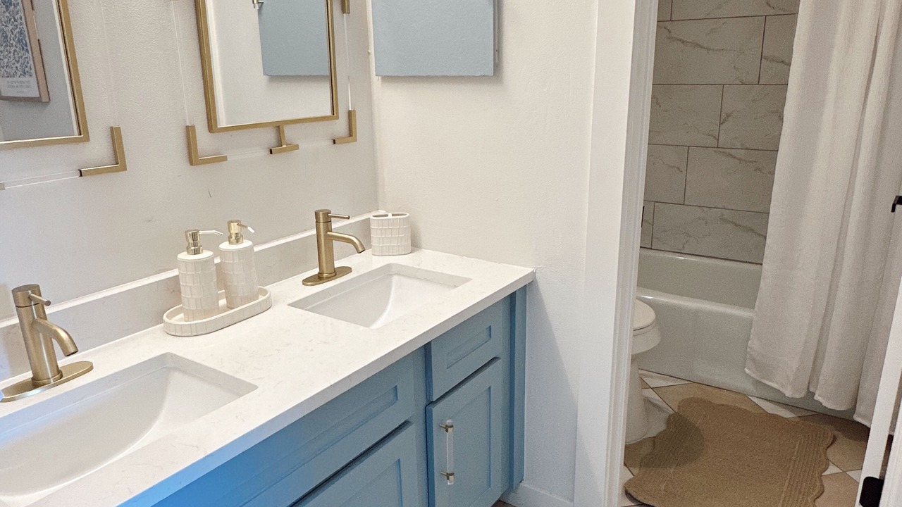 Photo of Bathroom in Walden on Lake Conroe
