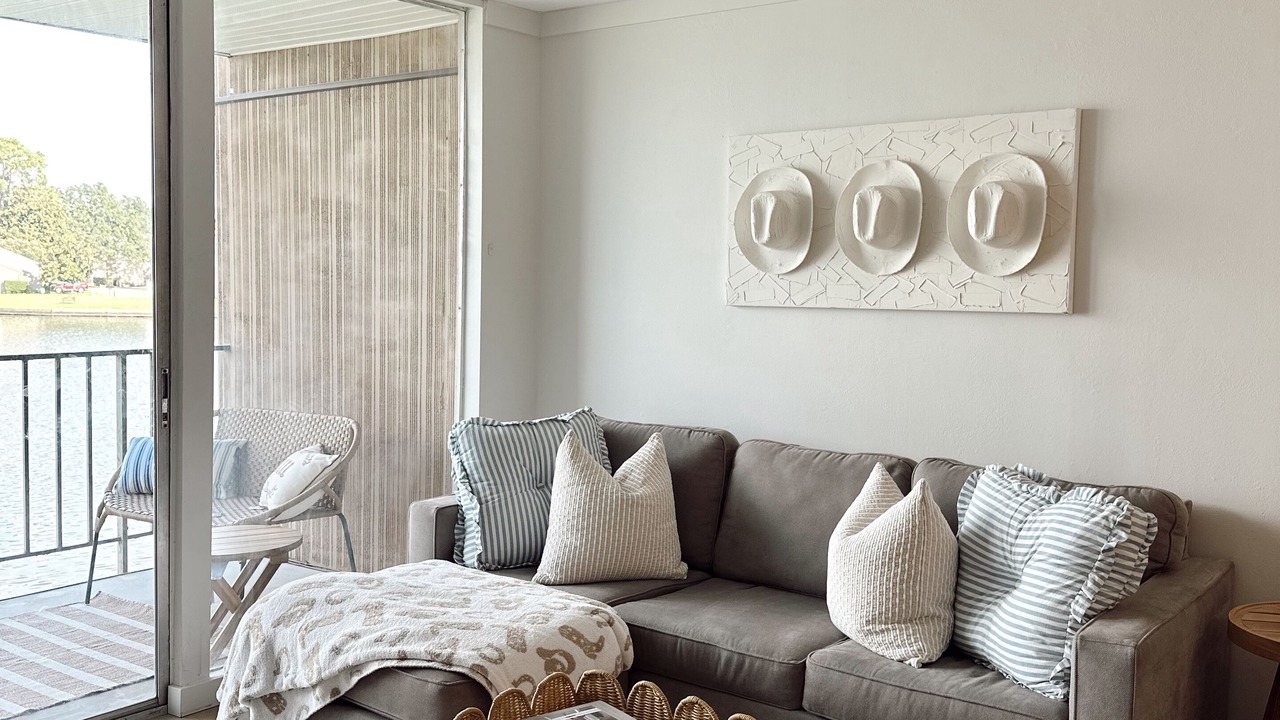 Photo of Livingroom in Walden on Lake Conroe