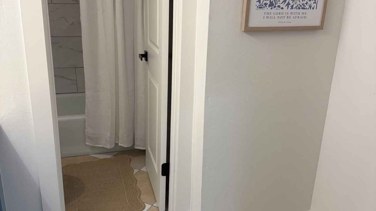 Photo of Bathroom in Walden on Lake Conroe