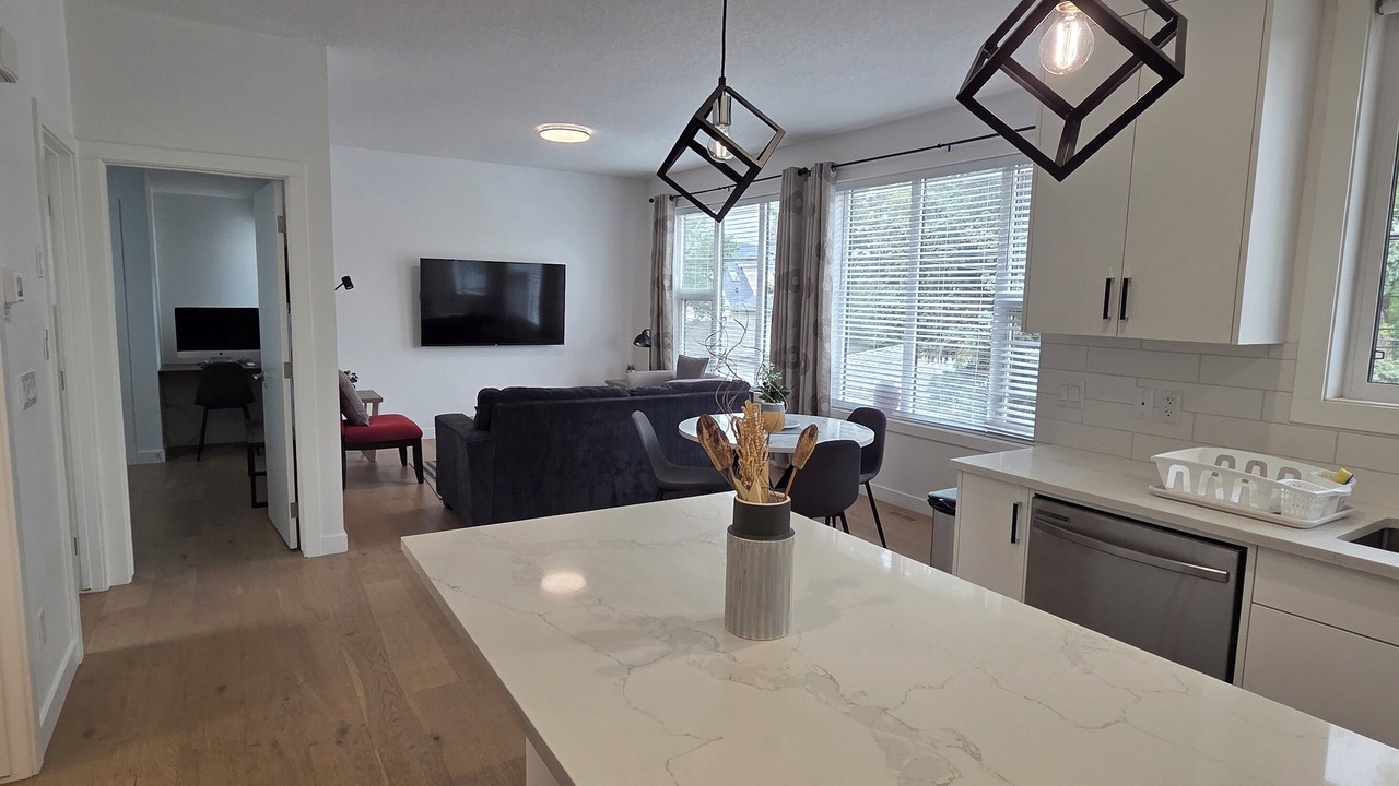 Photo of Livingroom in Tuxedo Park