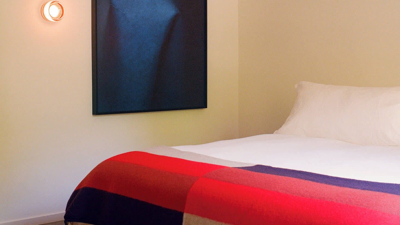 Photo of Bedroom in Maple City
