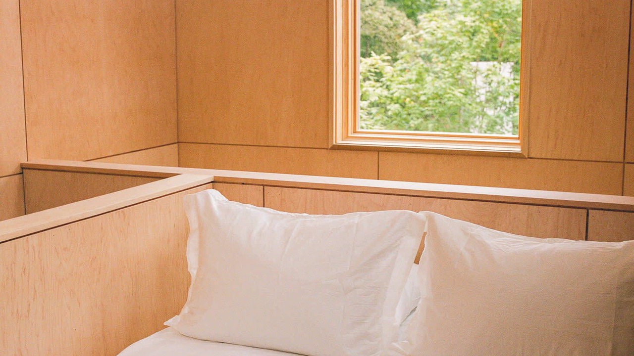 Photo of Bedroom in Maple City