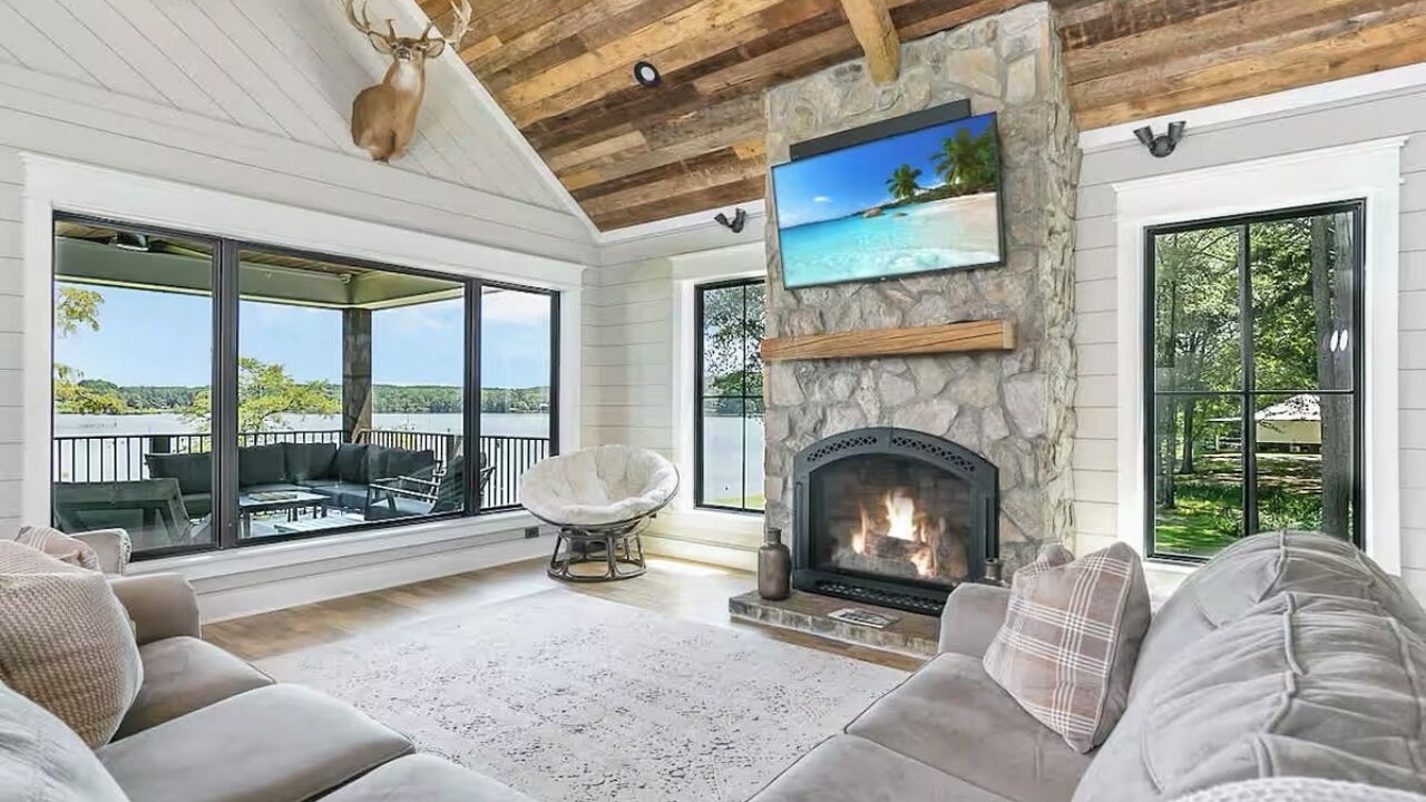 Photo of Livingroom in Farmerville