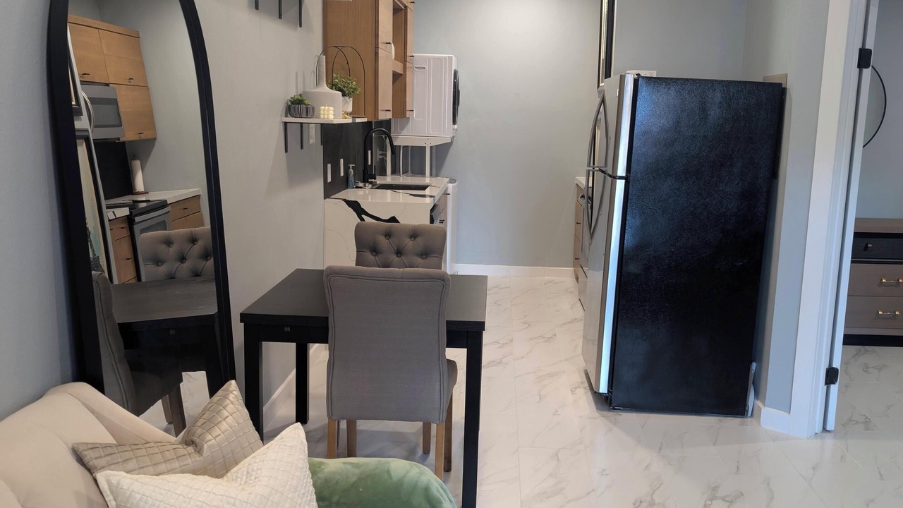 Photo of Livingroom in Village At Walnut Creek