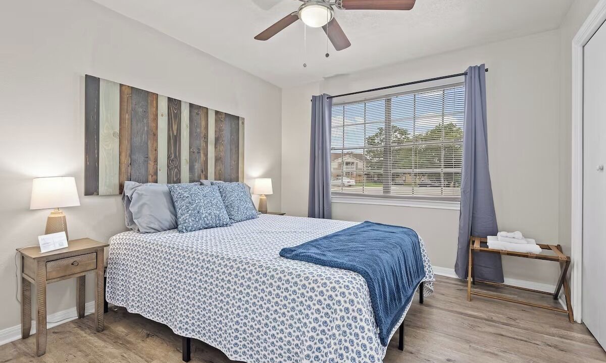 Photo of Bedroom in University Park