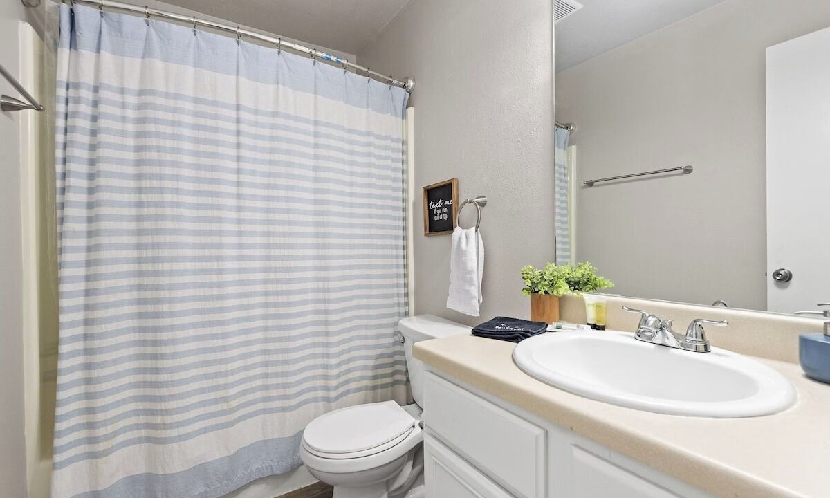 Photo of Bathroom in University Park