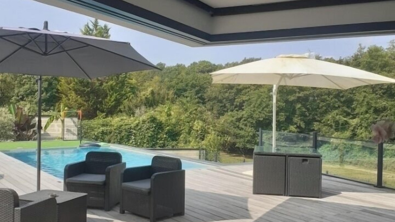 Photo of Outdoor in Croignon