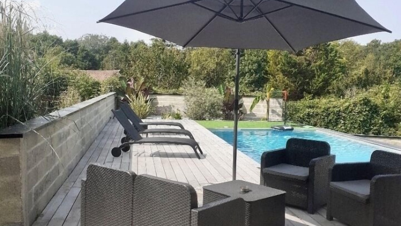 Photo of Outdoor in Croignon