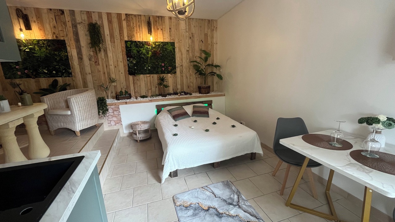 Photo of Bedroom in Pithon