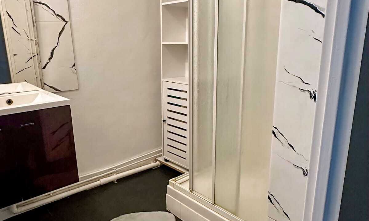 Photo of Bathroom in Chateauroux