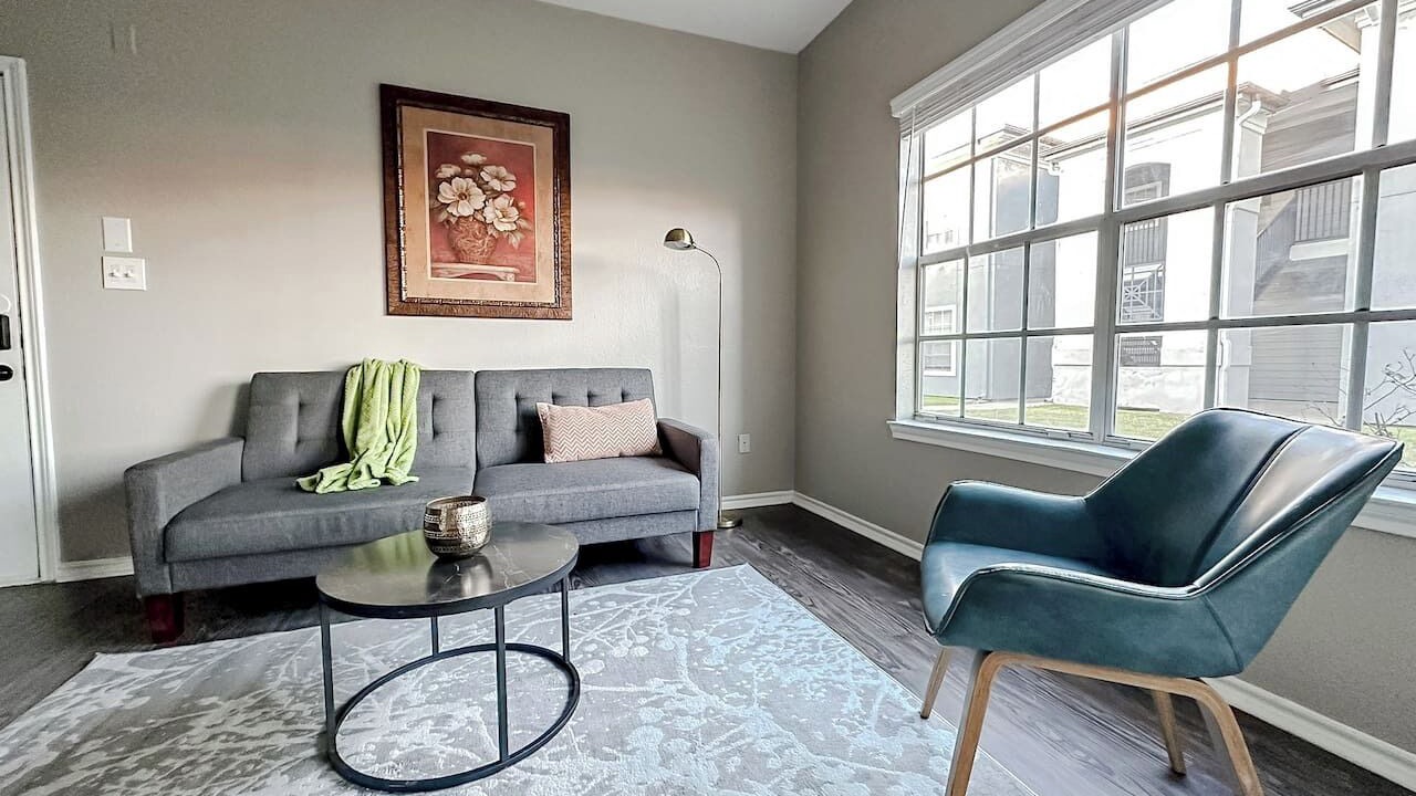 Photo of Livingroom in South Side
