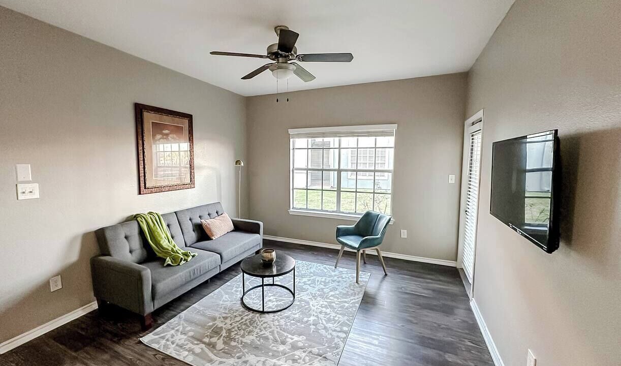 Photo of Livingroom in South Side