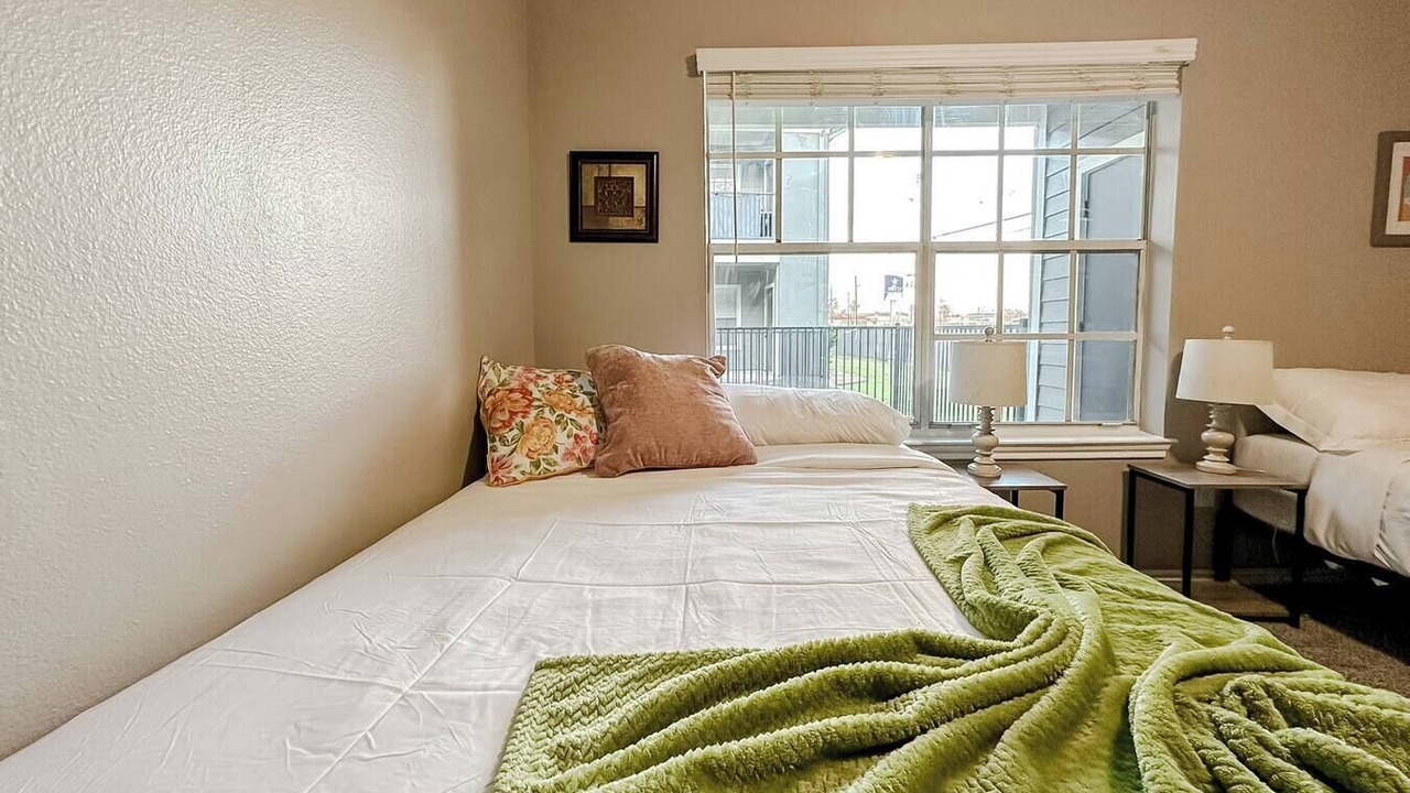 Photo of Bedroom in South Side