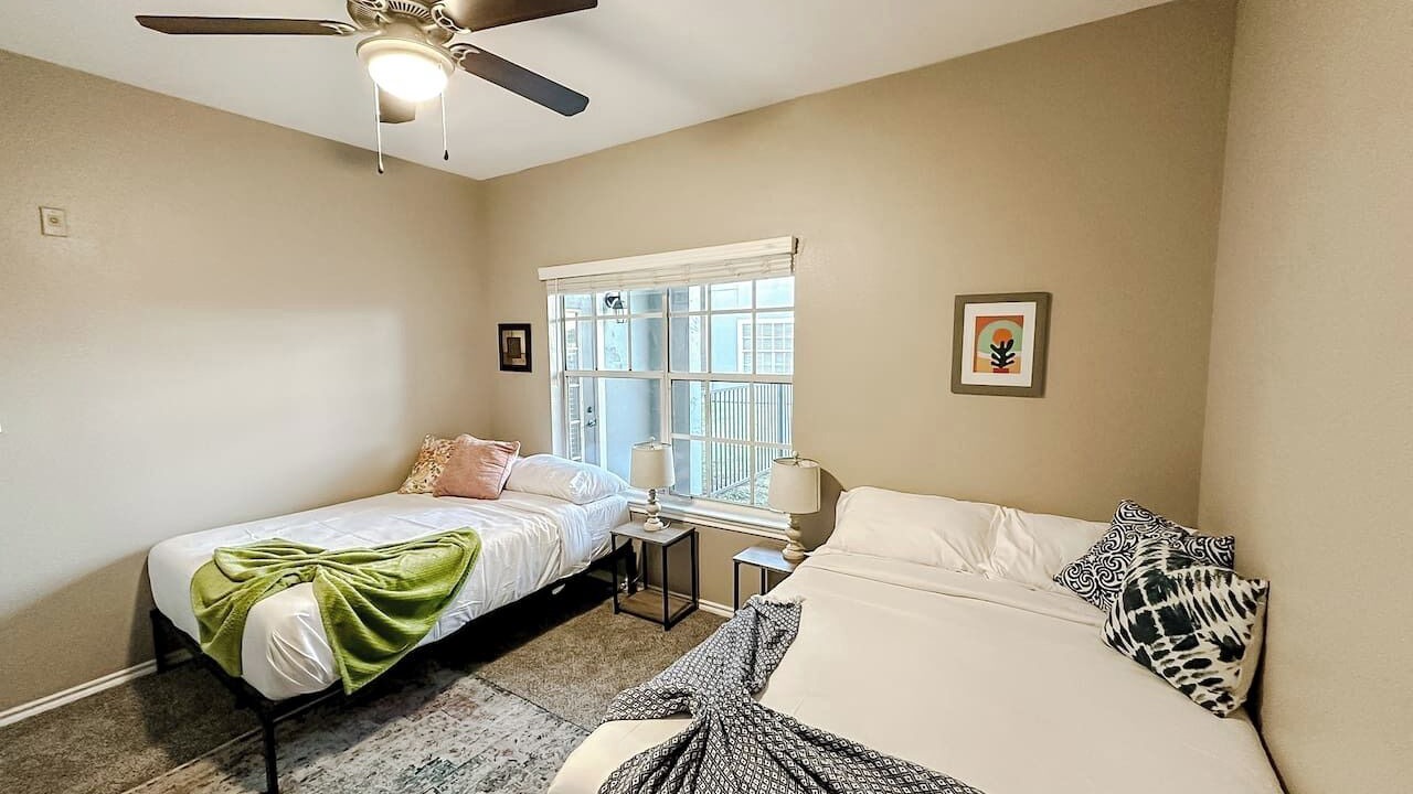 Photo of Bedroom in South Side