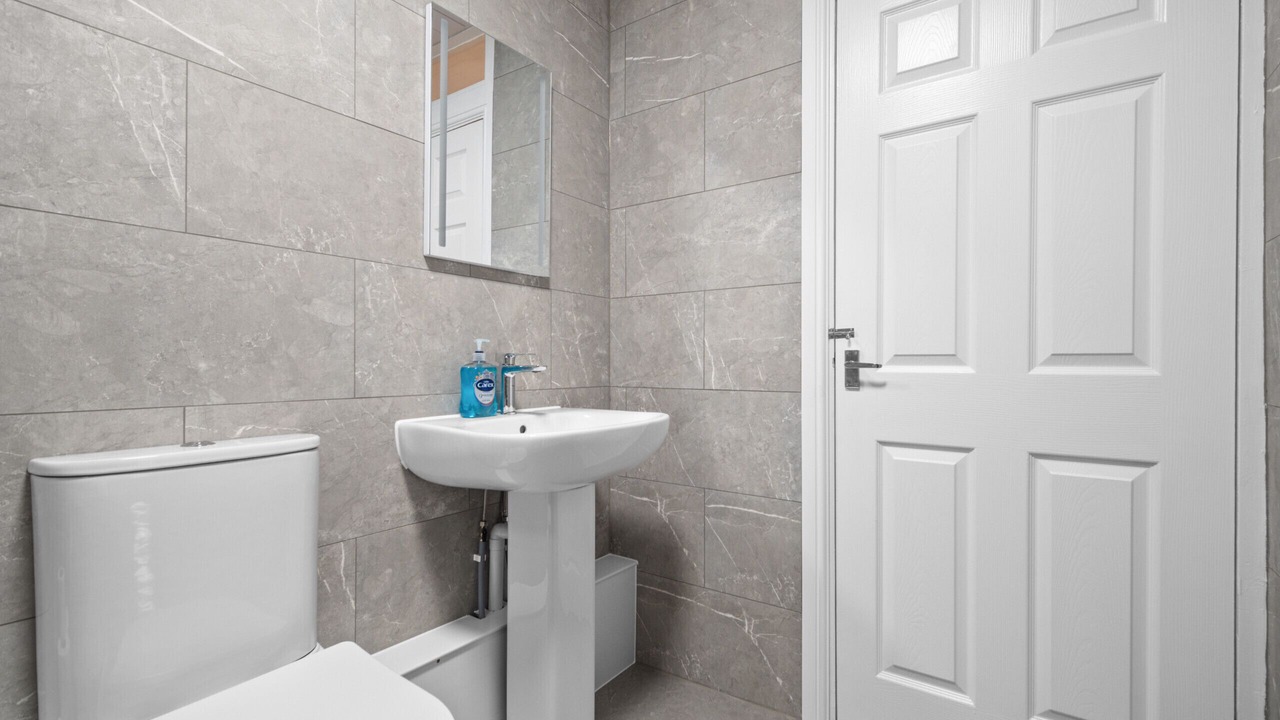 Photo of Bathroom in Alloa