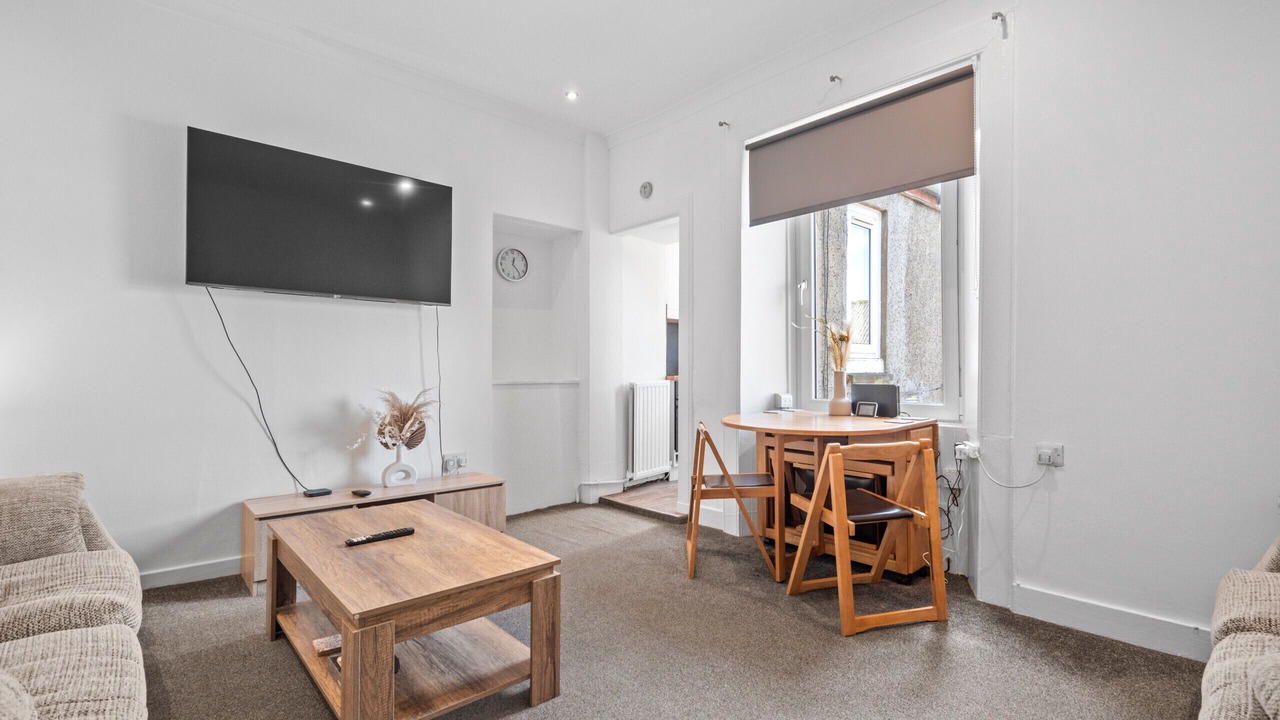 Photo of Livingroom in Alloa