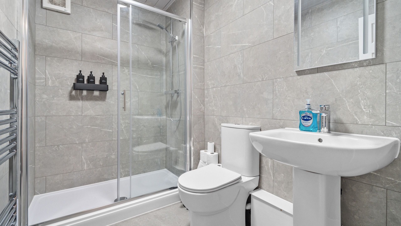 Photo of Bathroom in Alloa