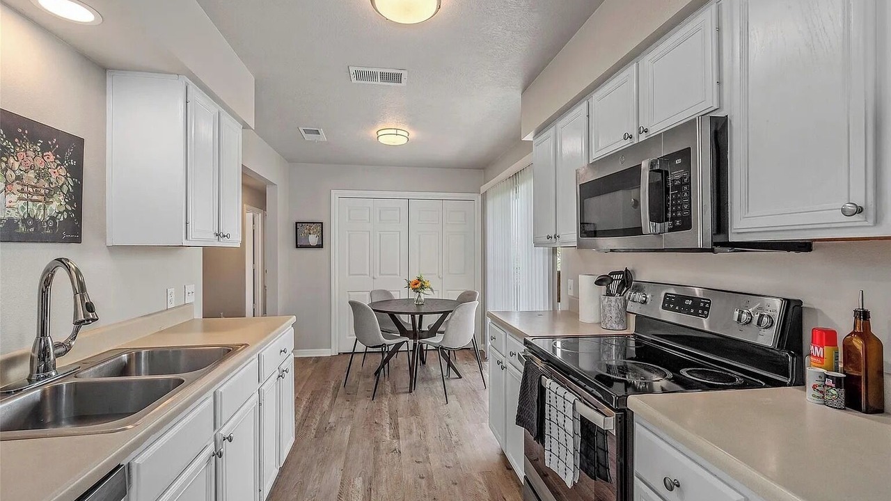 Photo of Kitchen in College Station