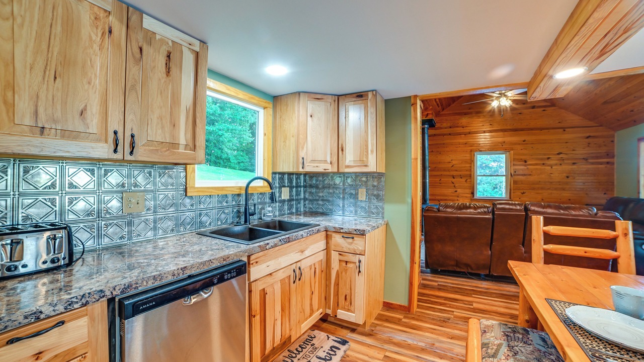 Photo of Kitchen in Clay