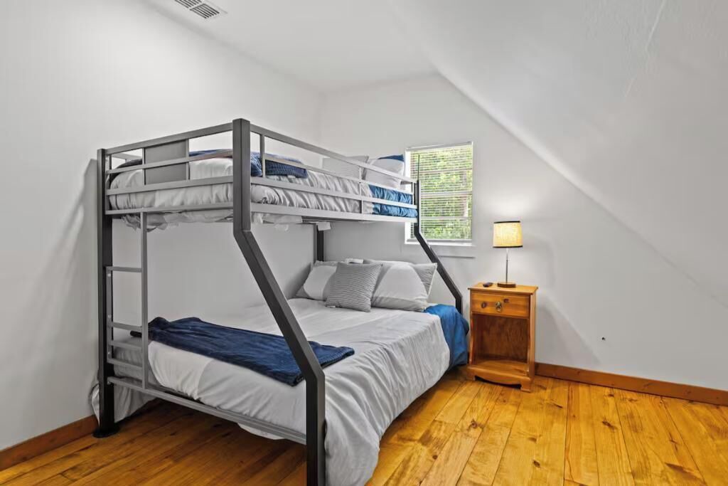 Photo of Bedroom in Jefferson