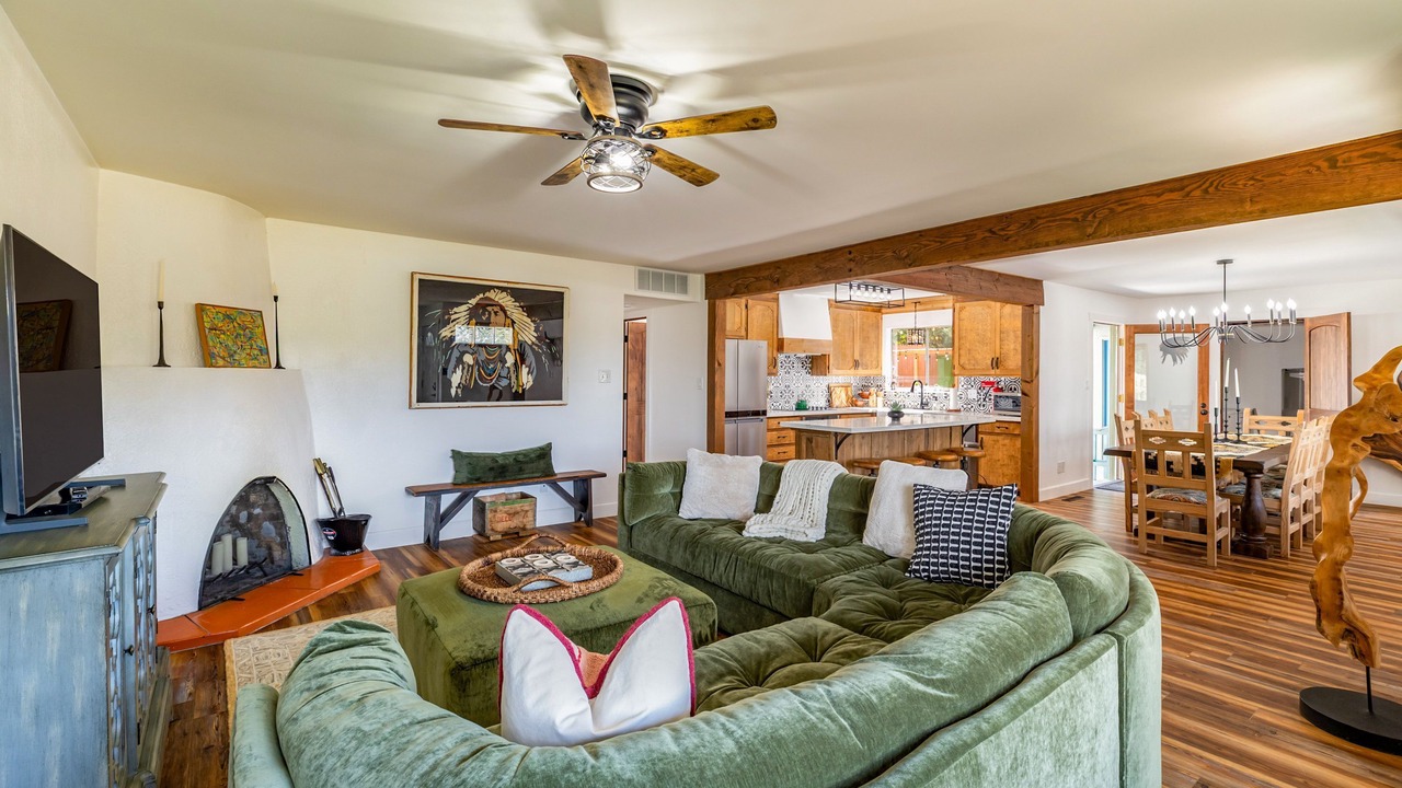 Photo of Livingroom in Santa Fe