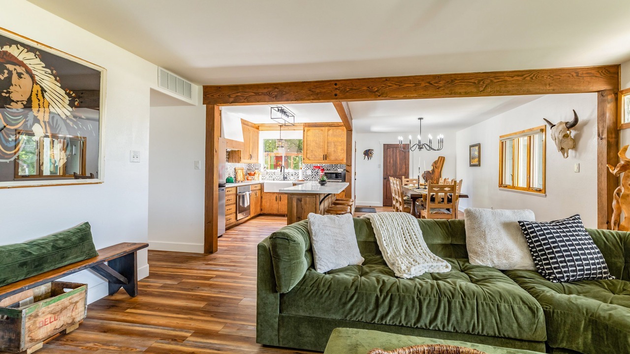 Photo of Livingroom in Santa Fe