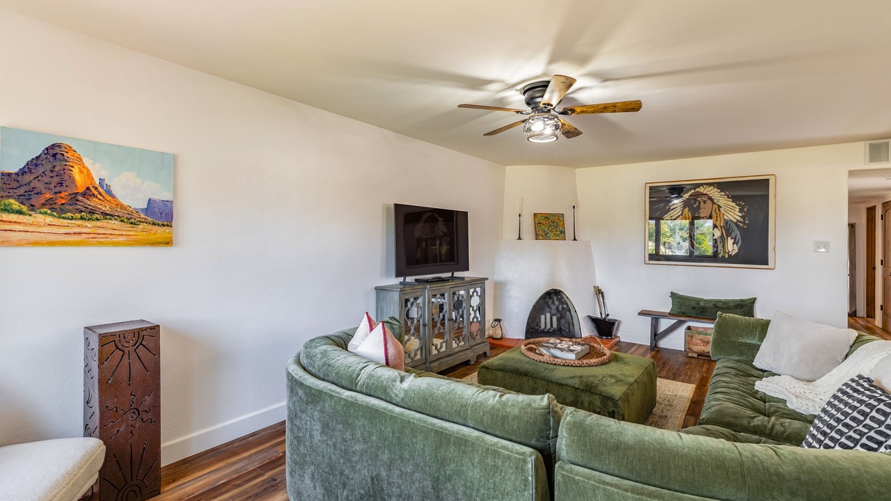 Photo of Livingroom in Santa Fe