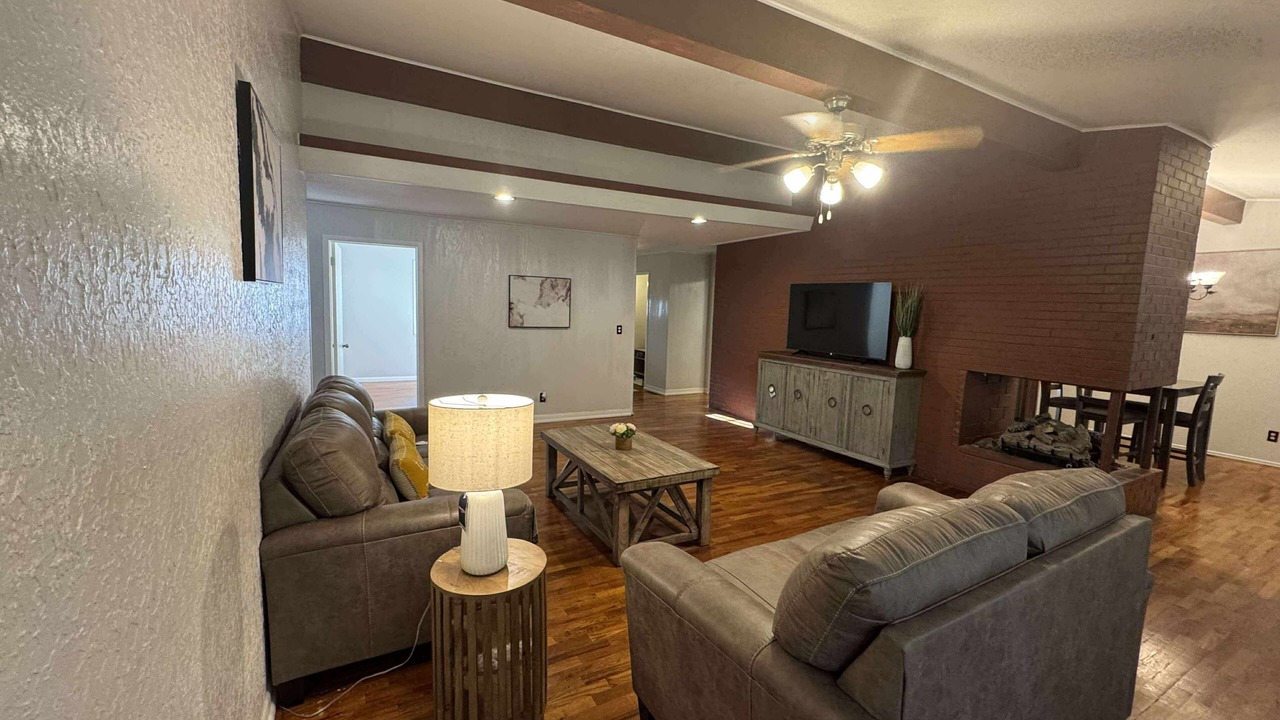 Photo of Livingroom in Carthage