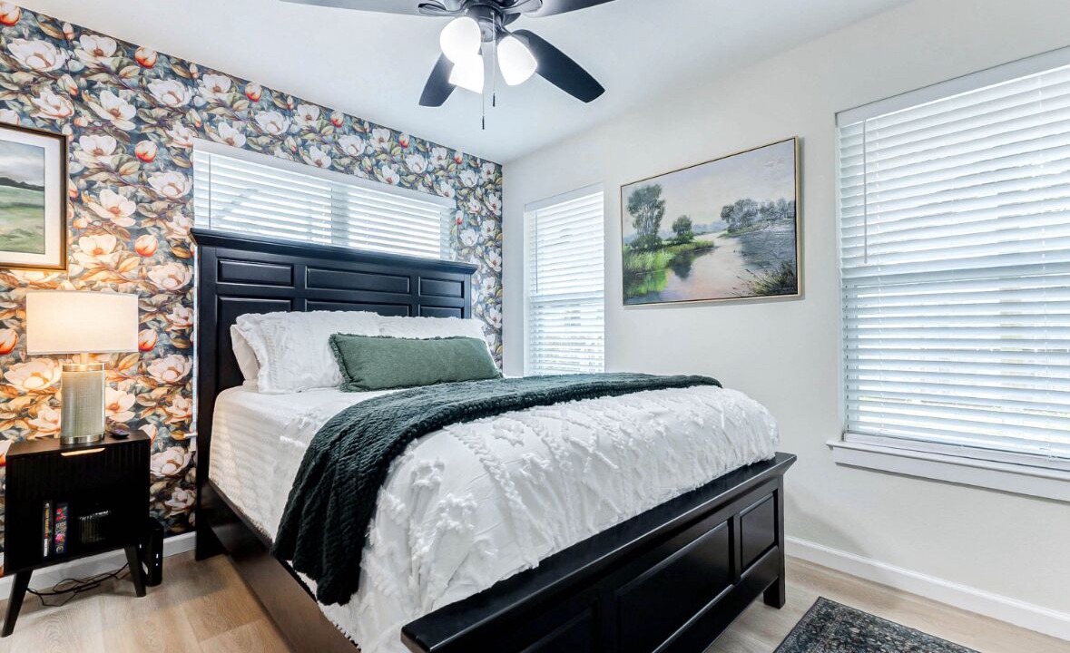 Photo of Bedroom in Brenham