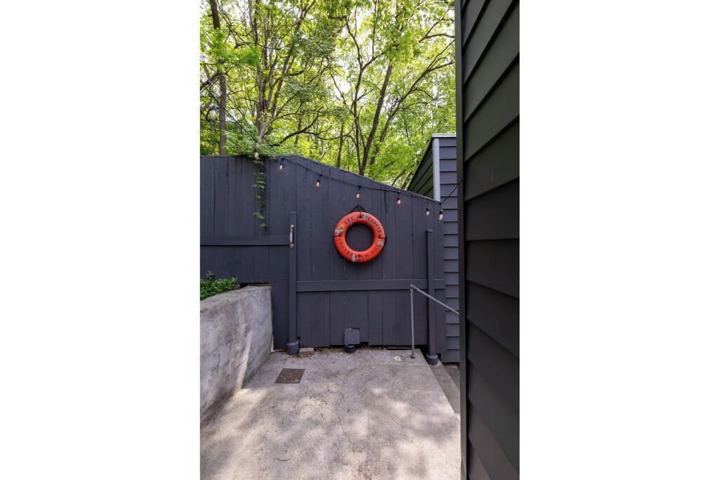 Photo of Outdoor in CUF