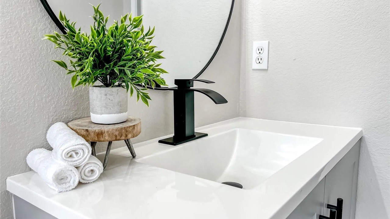 Photo of Bathroom in Frisco